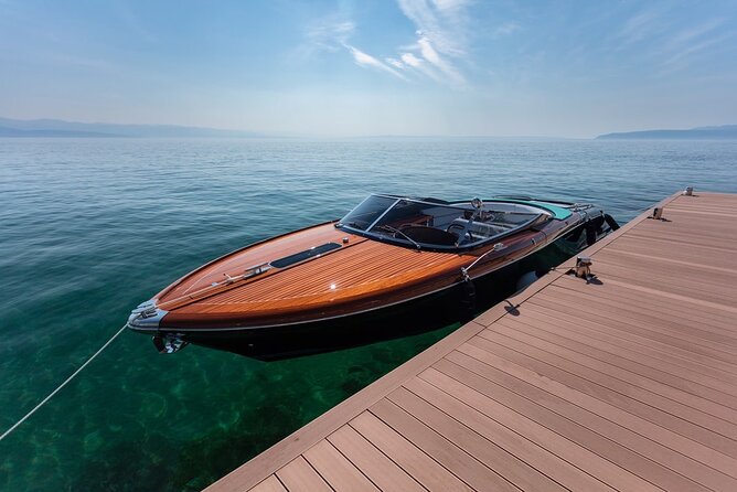 VIP Private Luxury Boat Tour - Riva Aquariva Yacht Venice - San Giorgio Maggiore: Church Details and Photo-Friendly Angles