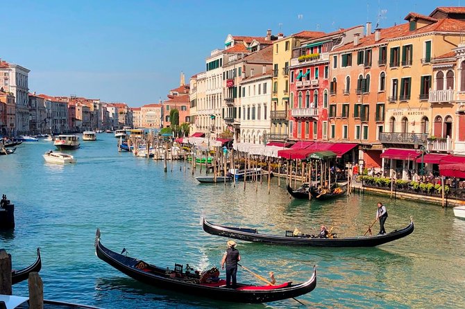 Walking Tour of Venice from St. Mark's Square to Rialto - Campo Santi Giovanni and Paolo: a square you can actually use