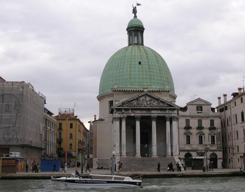 Walking Tour to Uncover the Hidden Venice - Meeting point near San Marco, and why arriving early matters