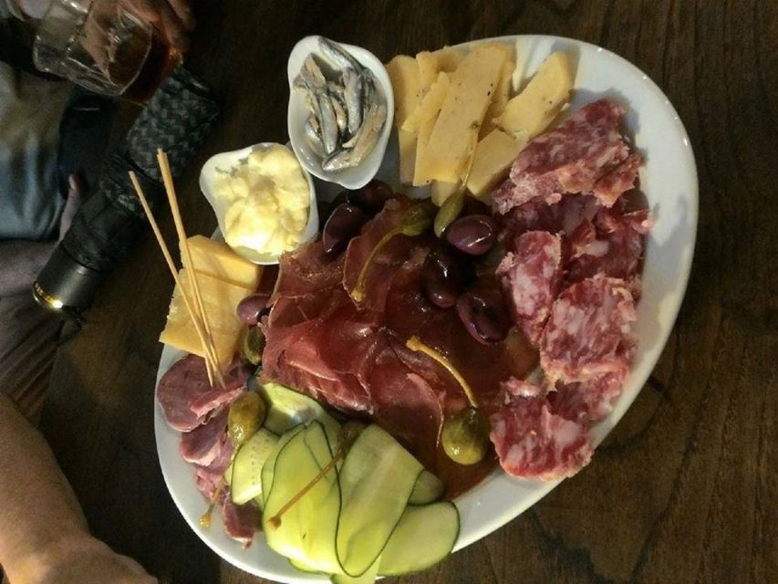 Wine Tasting in Venice - Where the tasting happens: Dorsoduro at the Osteria level