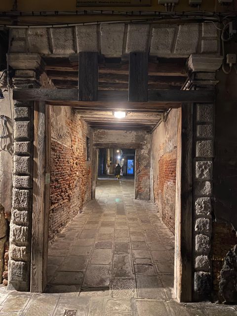 Your evening in Venice - Legends&Ghosts&Aperitif - Who should book this Venice evening walk