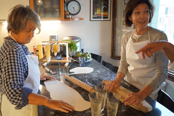 Yummy Cooking Class in Venice with Professional Chef - Small-group coaching with English instruction and take-home recipes